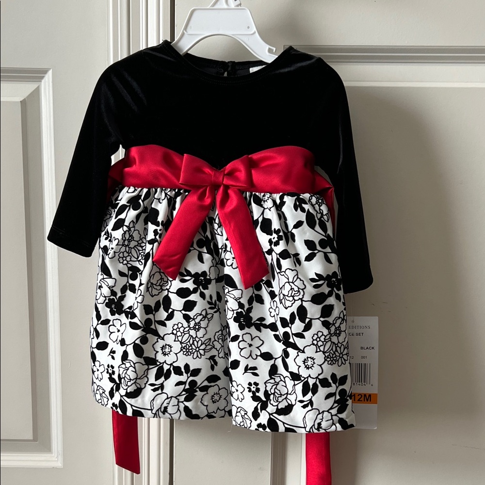 NWT Rare Editions Black Velvet and White Floral Dress with Red Bow Size 12M